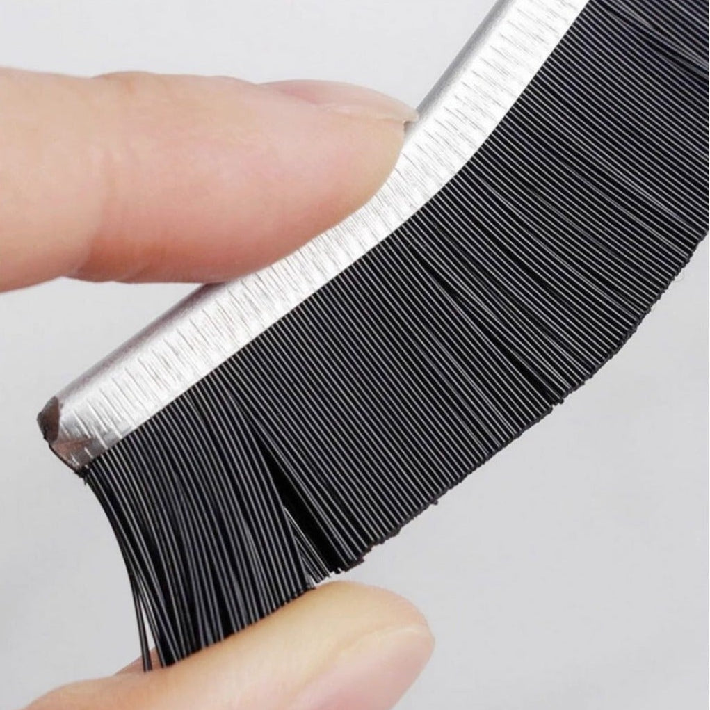 Long Gap Cleaning Brush
